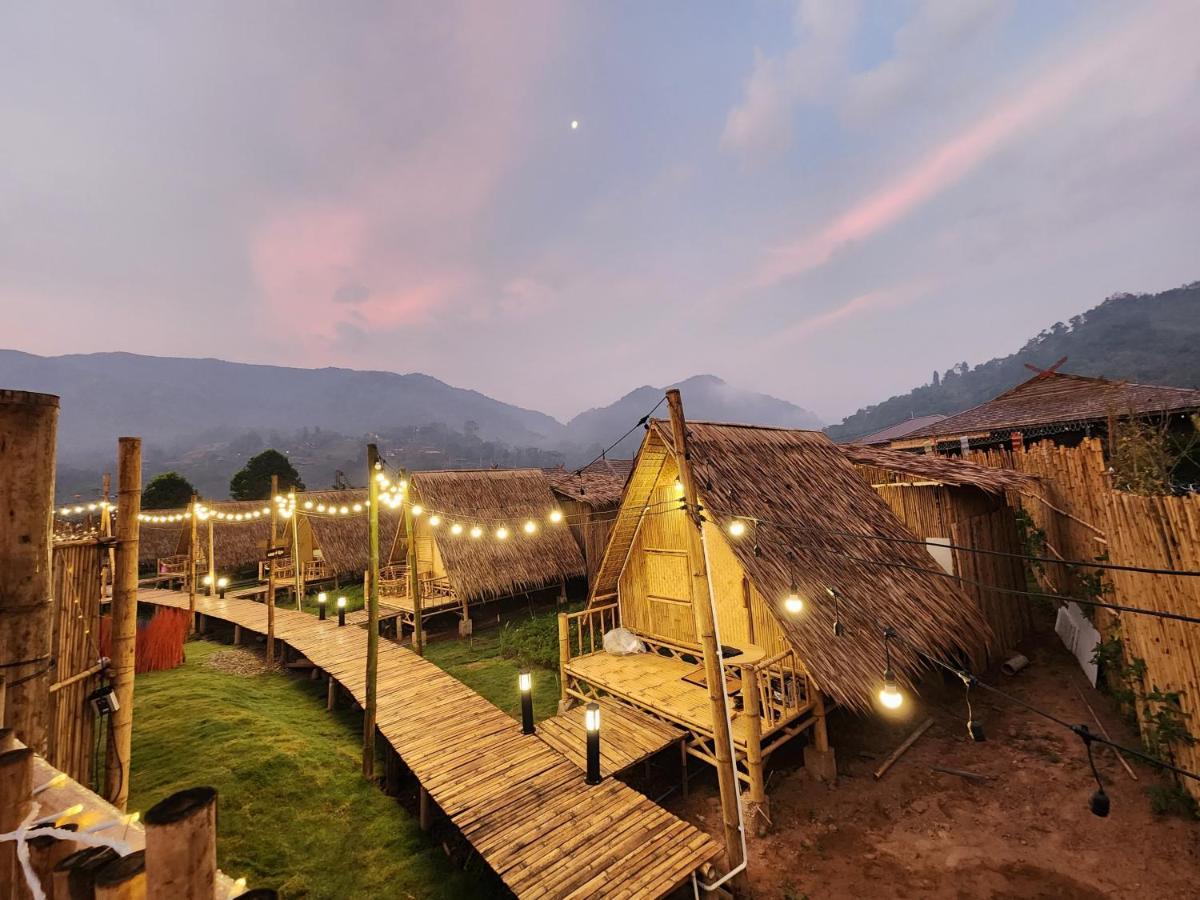 Yellowstone Camps Resort Sapan Ban Huai Ti Buitenkant foto